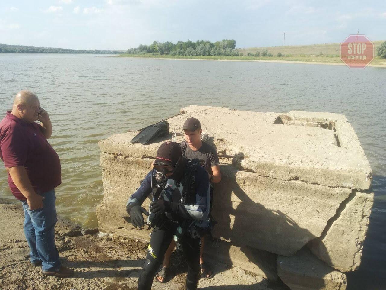 Шукали дві доби: на Одещині у ставку знайшли тіло дитини (фото)