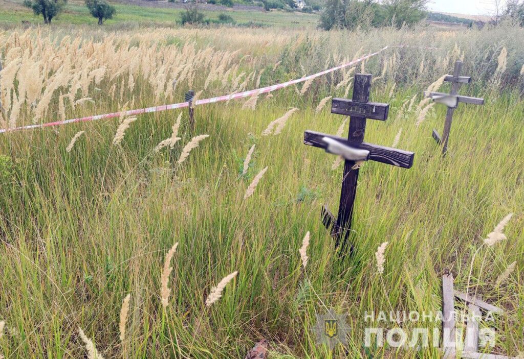 У Слов’янську поліцейські провели ексгумацію тіл загиблих під час бойових дій 2014 року