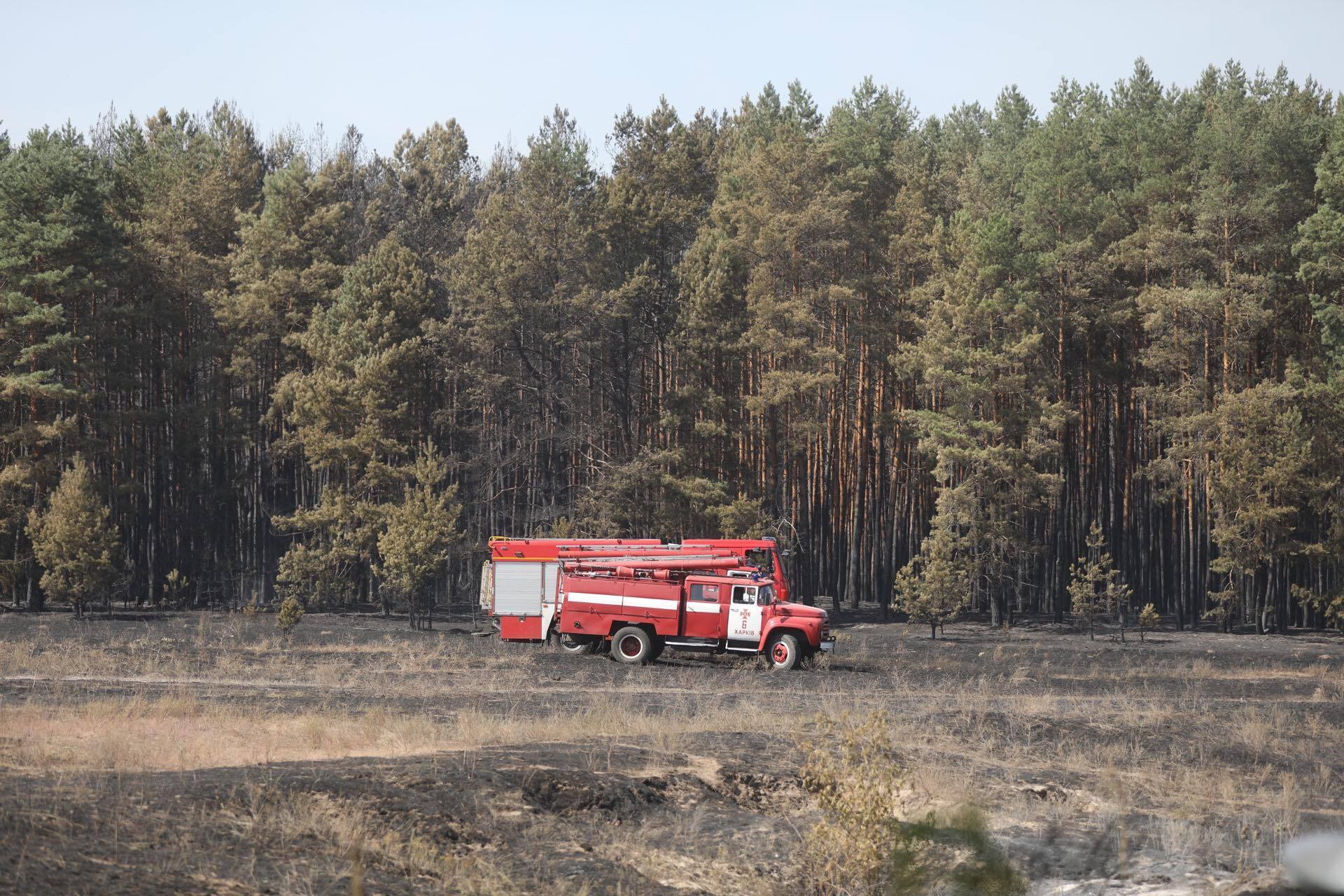 Арсен Аваков: До ліквідації пожеж в Харківській та Луганській областях залучена пожежна авіація МВС