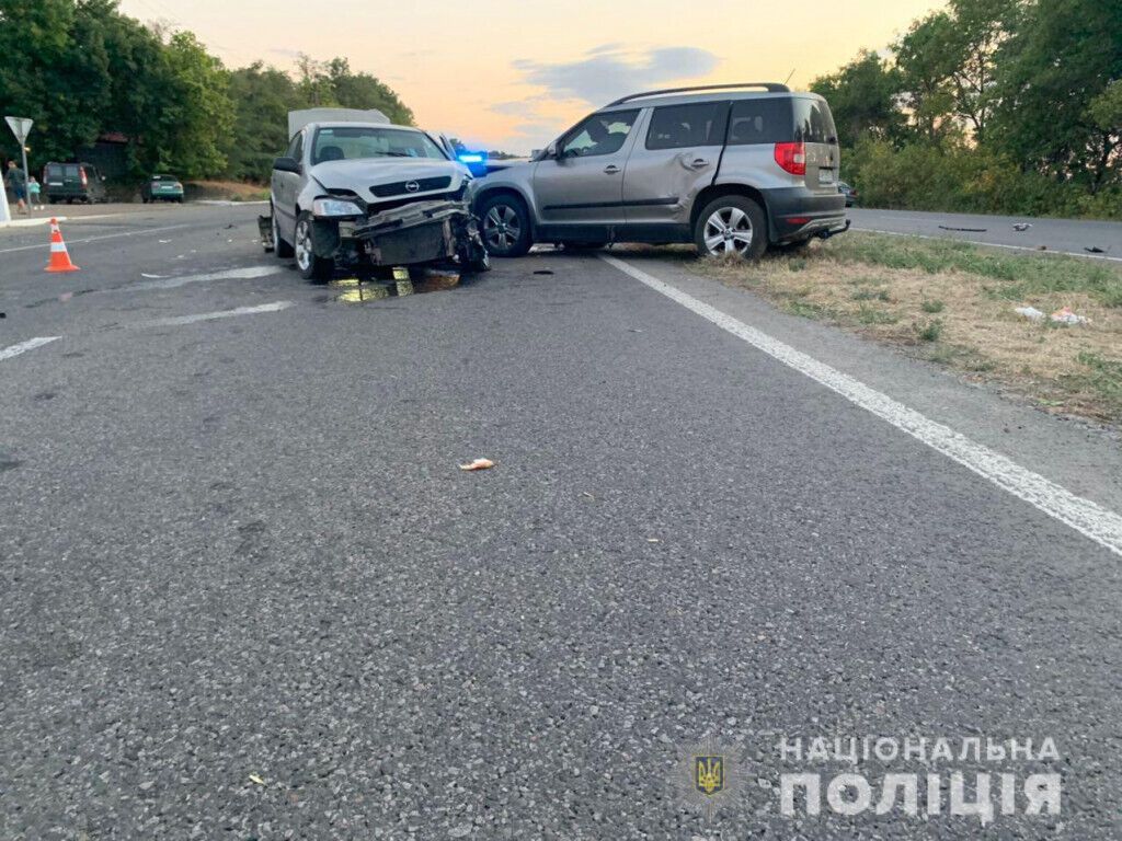 Слов'янські поліцейські встановлюють обставини двох ДТП з постраждалими