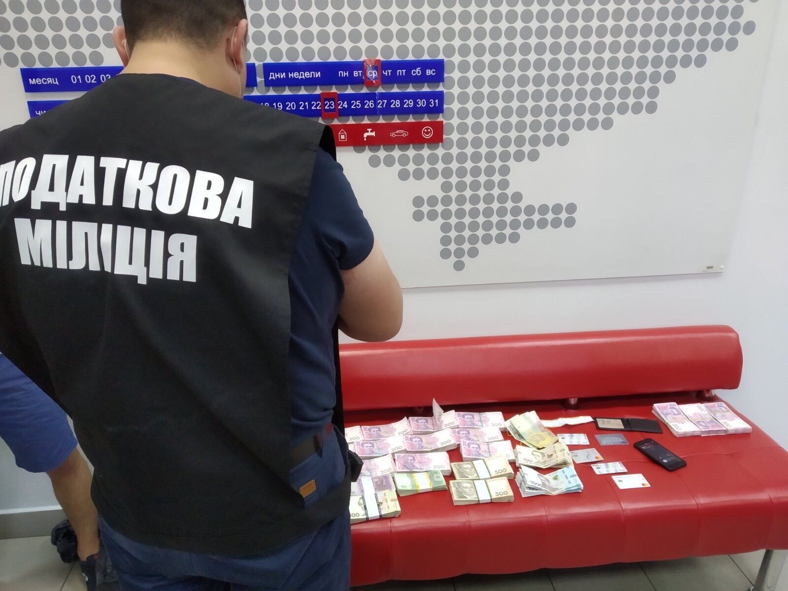 Ухилення від сплати 16 млн грн - на Чернігівщині викрито масштабну схему заниження податкових платежів (ФОТО)