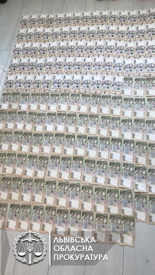 На Львівщині припинено схему виготовлення та продажу контрафактного алкоголю (ФОТО)