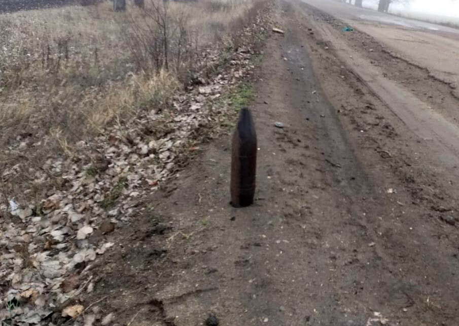 Миколаївська область: піротехніки ДСНС знищили артснаряд