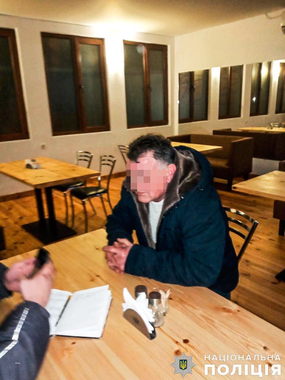 Поліцейські не допустили проведення «кримінальної сходки» на Миколаївщині