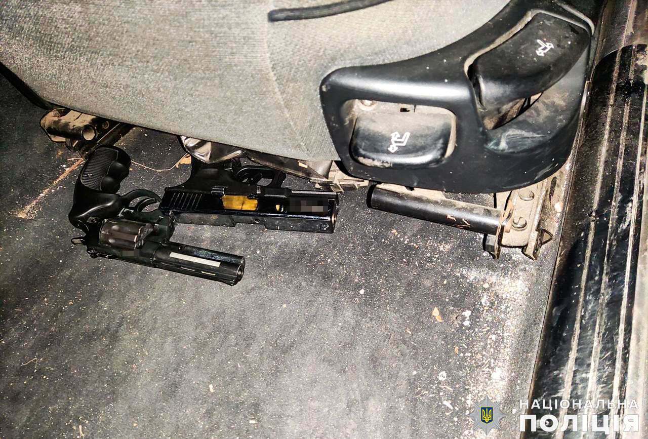 Поліцейські не допустили проведення «кримінальної сходки» на Миколаївщині