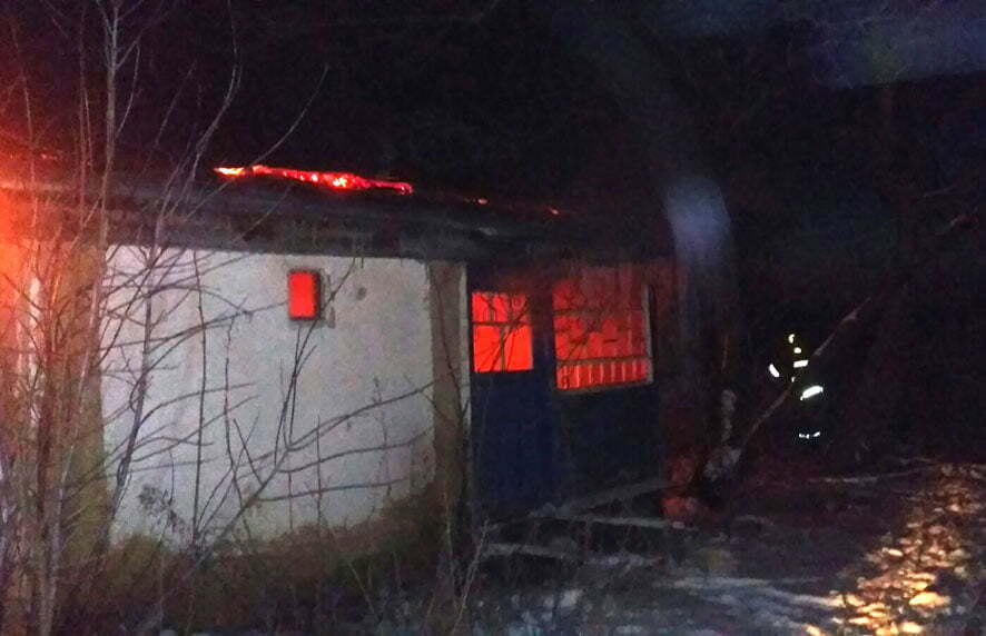 Полтавська область: вогнеборці ліквідували пожежу в нежилому будинку