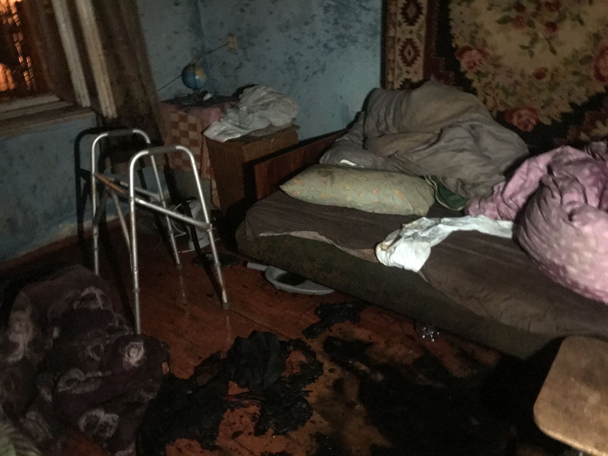 м. Львів: вогнеборці врятували на пожежі літню жінку