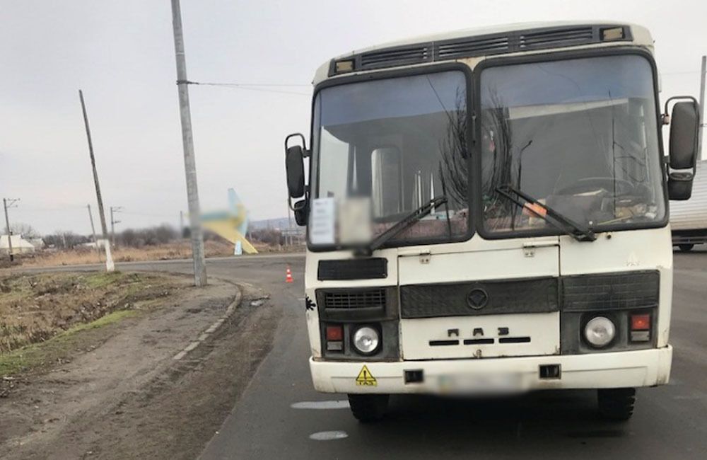 Поліція Донеччини встановлює обставини загибелі двох пішоходів