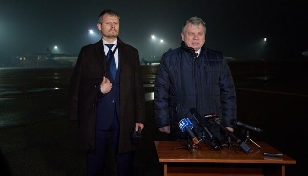 На Банковій розповіли, як повертали із Сирії українських бранців