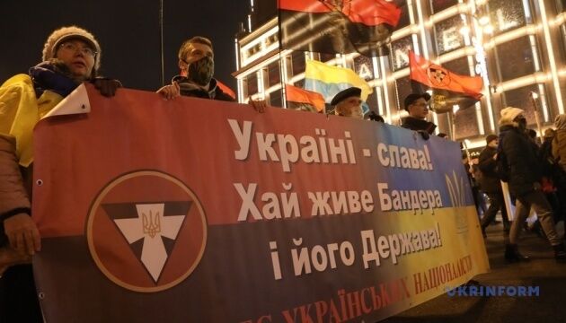 Смолоскипна хода у центрі Києва відбулася без порушень - поліція