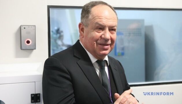 У Харкові показали, як випробовують іонно-плазмовий двигун для космосу