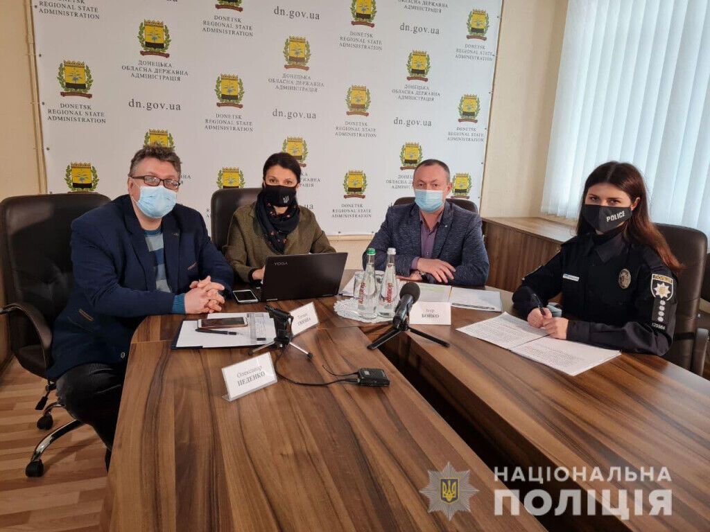 З початку карантину поліція Донеччини склала 2 306 протоколів за порушення протиепідемічних правил