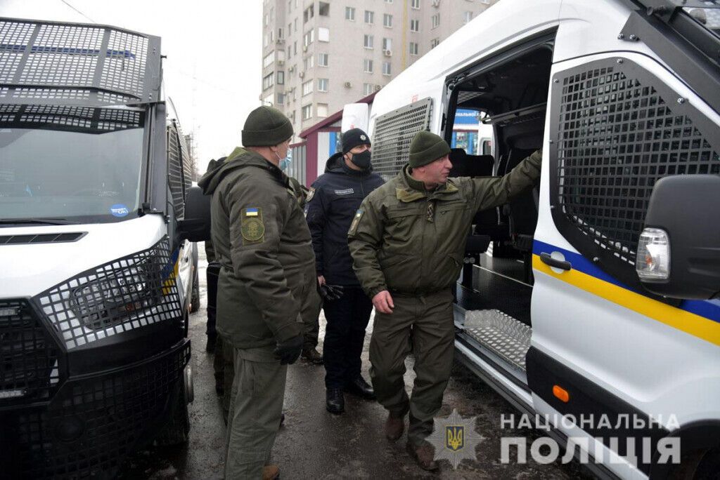 У районі проведення ООС спільні наряди поліції та Нацгвардії нестимуть службу на новій техніці