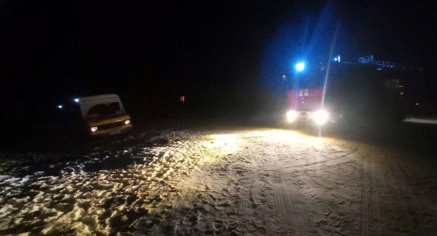 Волинська область: рятувальники двічі надали допомогу водіям
