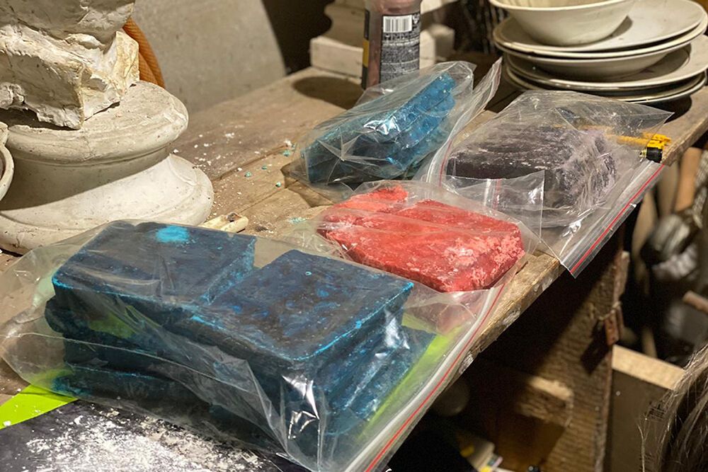 У результаті масштабної спецоперації на Харківщині Нацполіція вилучила понад три тонни наркотиків та прекурсорів - Ігор Клименко