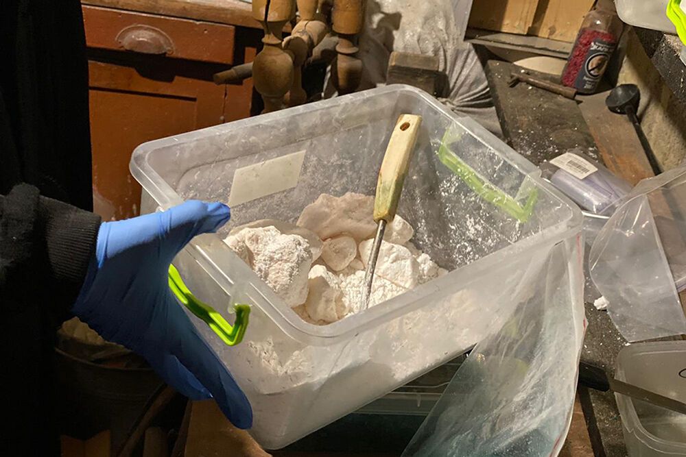 У результаті масштабної спецоперації на Харківщині Нацполіція вилучила понад три тонни наркотиків та прекурсорів - Ігор Клименко