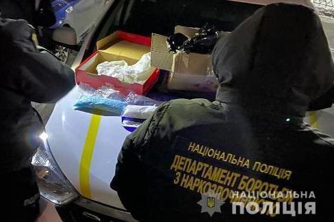 У двох мешканок Запорізької області правоохоронці вилучили наркотиків та психотропів на понад сім мільйонів гривень