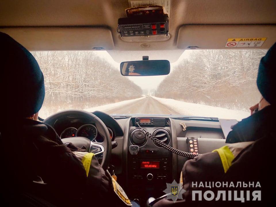 Поліцейські Прикарпаття посилили контроль за безпекою дорожнього руху на території області
