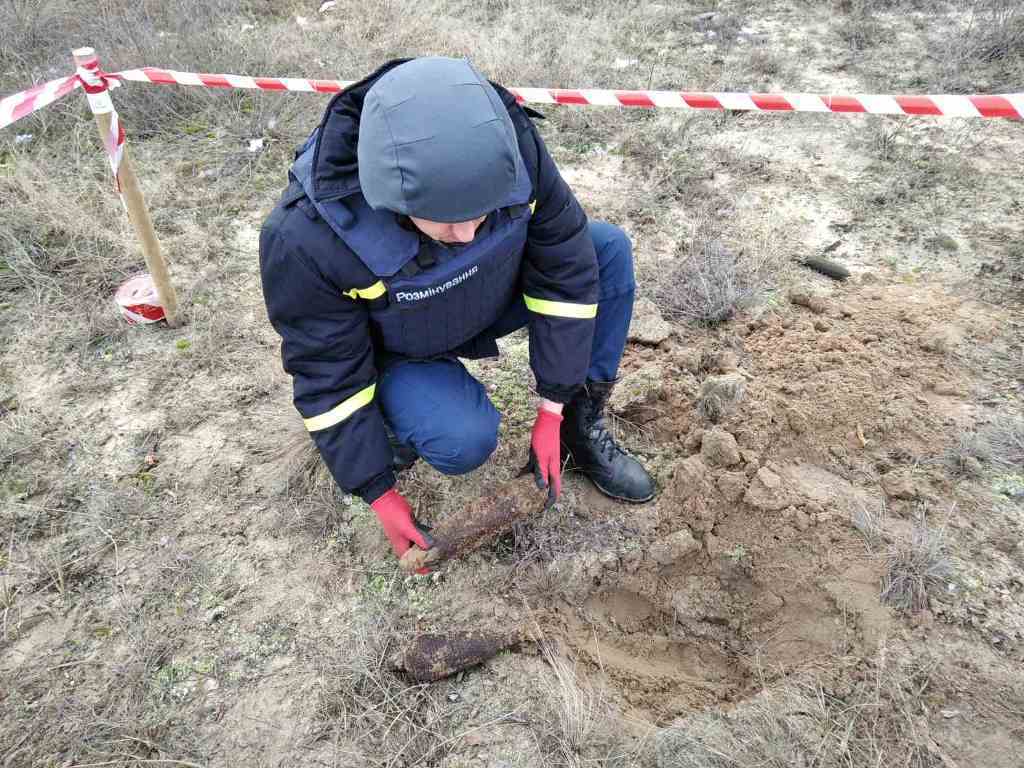 З початку року піротехніки ДСНС України вилучили та знищили 730 вибухонебезпечних предметів