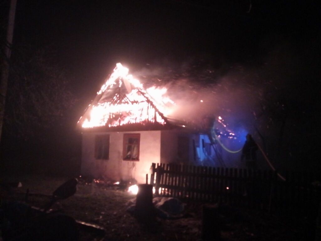 Житомирська область: вогнеборці ліквідували два загоряння господарчих будівель