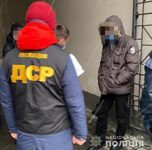 У Києві поліція затримала на хабарі начальника управління комунального підприємства