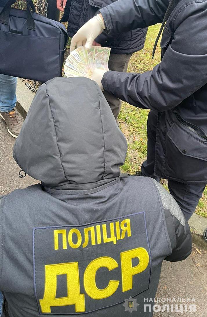 У Львові поліція затримала заступника керівника відділу податкової служби за організацію корупційної «схеми»