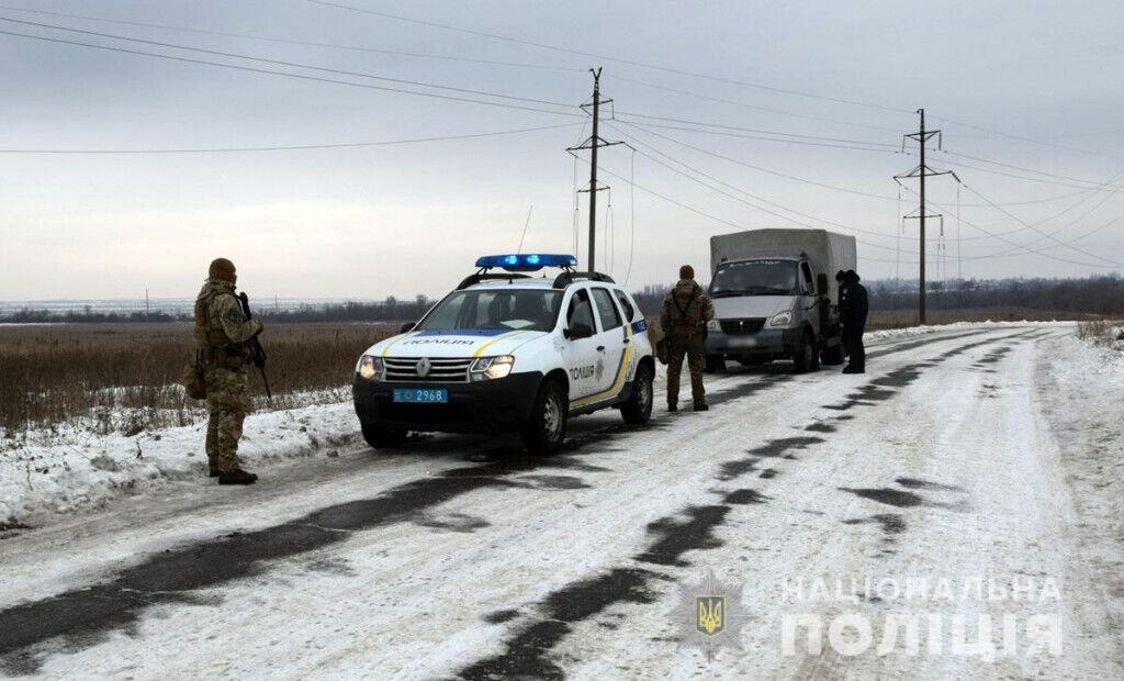 Правоохоронці Донеччини провели відпрацювання прифронтових населених пунктів