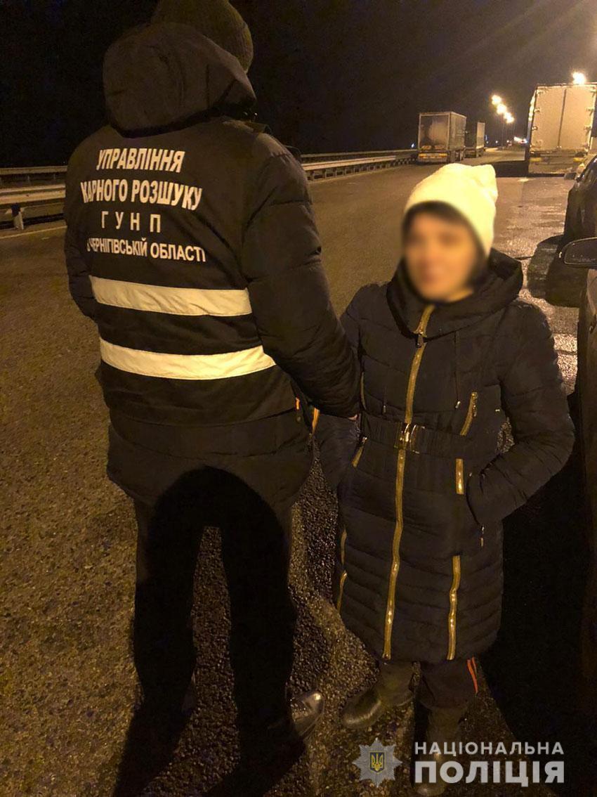 Поліцейські Чернігівщини розшукали 6-річну дівчинку, яка зникла ще 9 січня у місті Ніжині