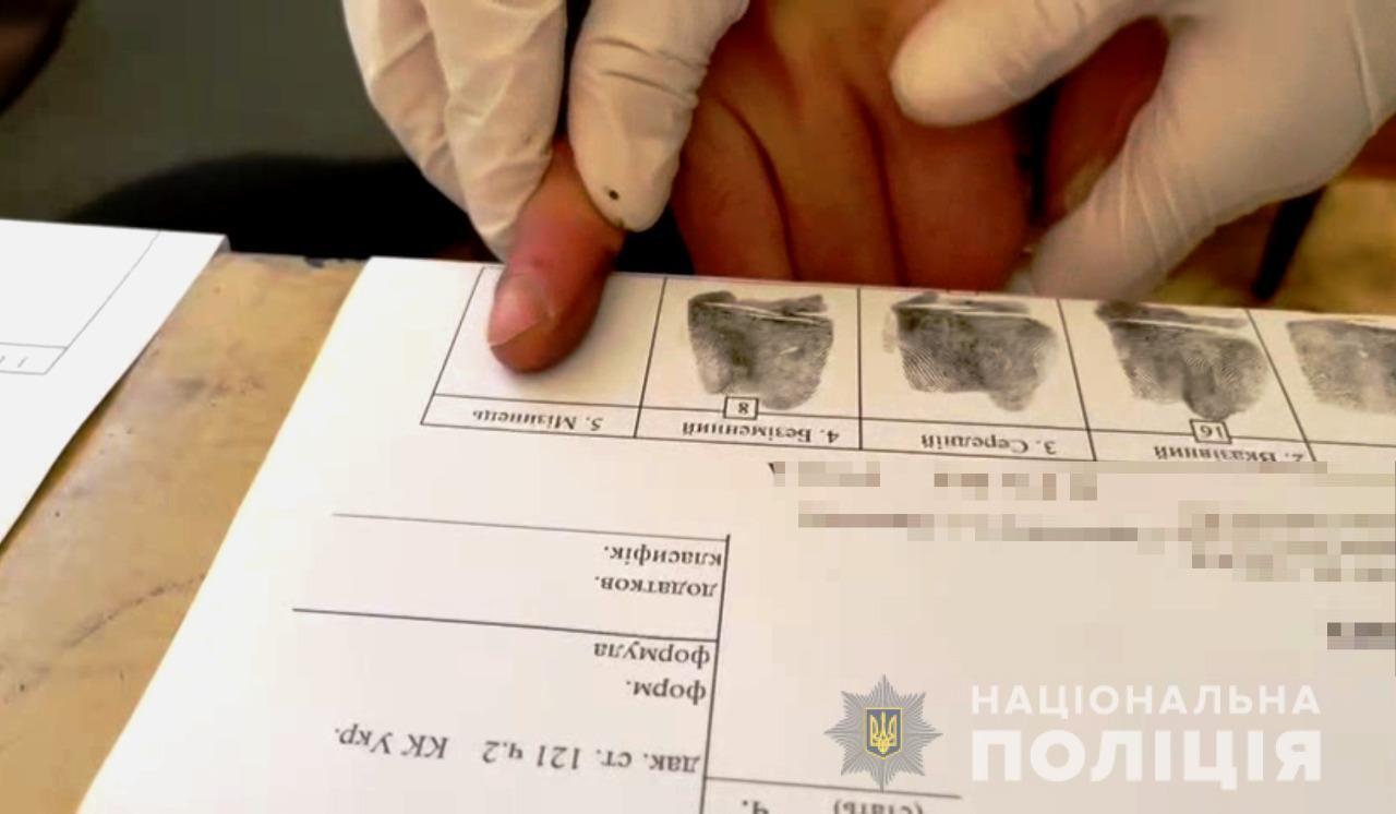 На Одещині поліцейські затримали 37-річного чоловіка, який до смерті забив свою дружину