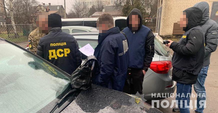 На Волині поліція викрила у хабарництві начальника відділу обласного територіального центру комплектування та соціальної політики