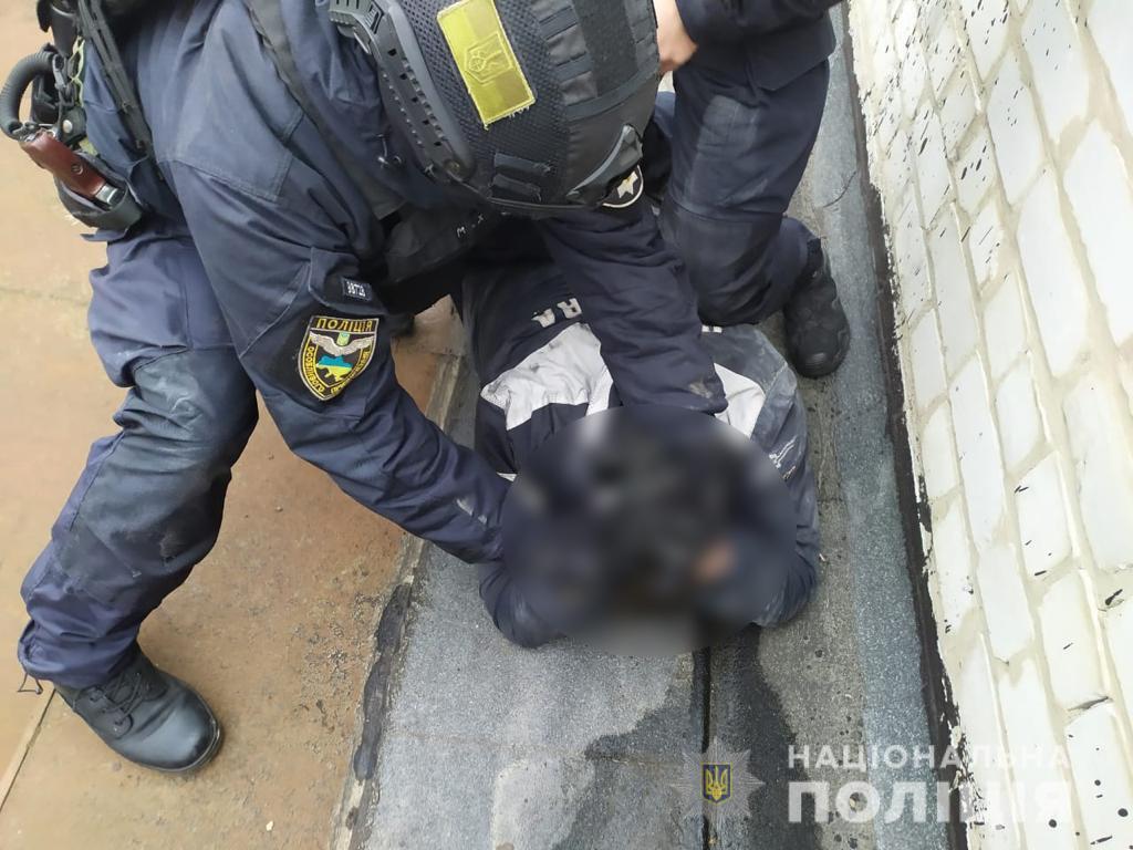 Черкаські поліцейські затримали викрадача авто