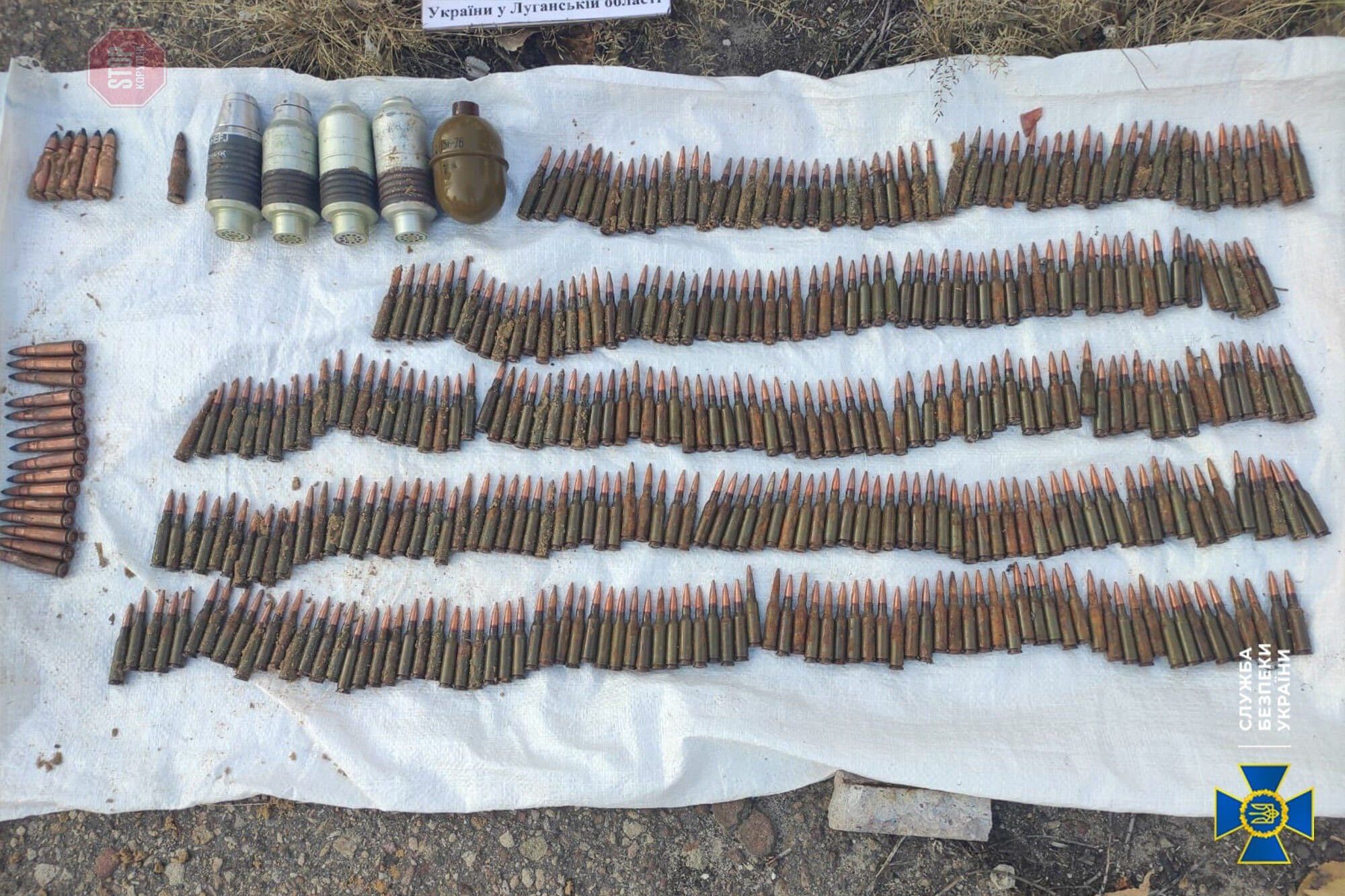  СБУ виявила схрон зброї бойовиків поблизу лінії розмежування Фото: Операція об'єднаних сил