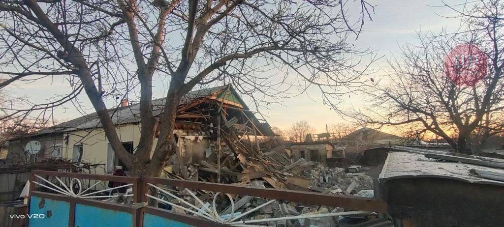  Бойовики обстріляли мінометами жилі будинки Фото: Facebook