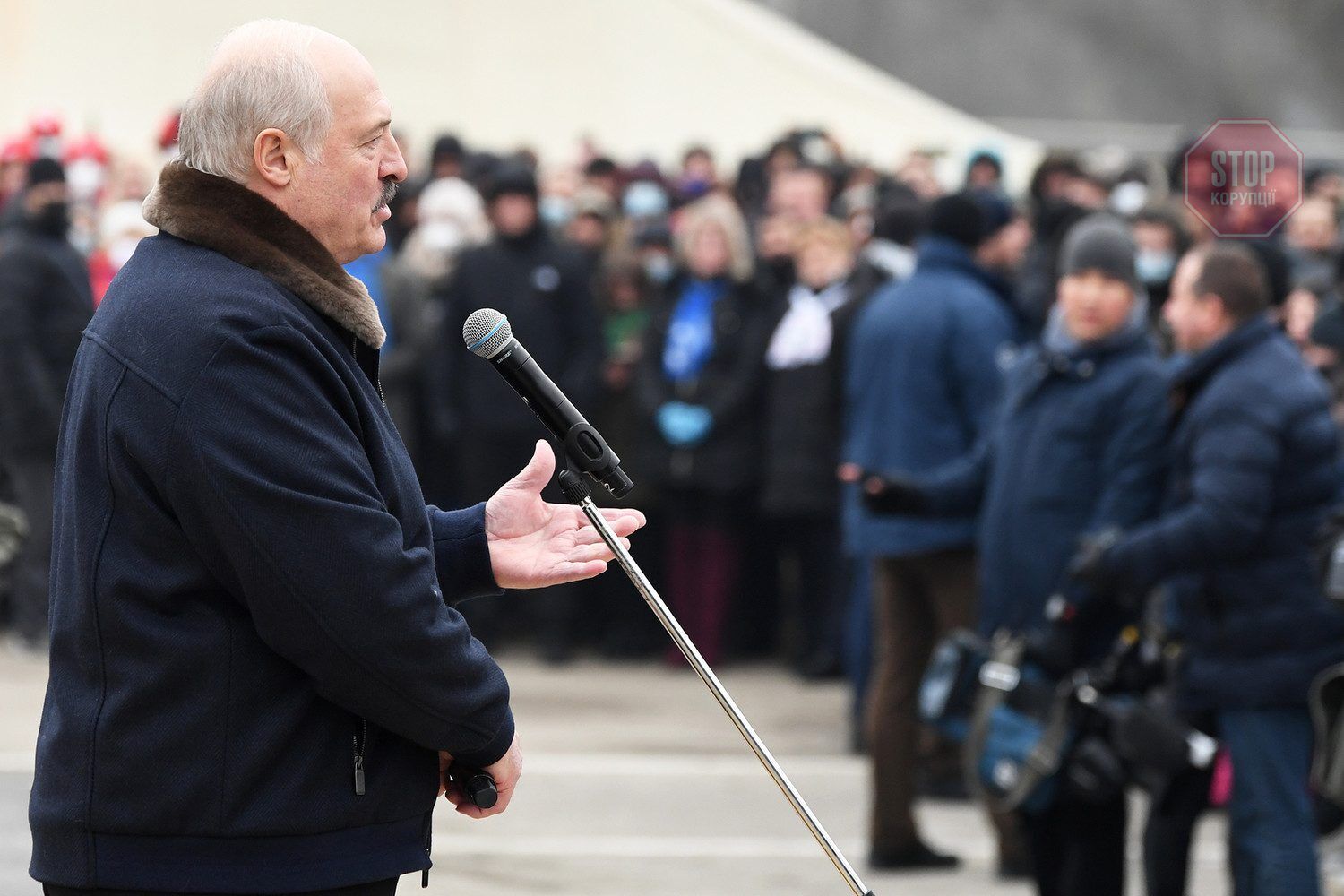  Самопроголошений президент Білорусі Александр Лукашенко приїхав до мігрантів Фото: РИА