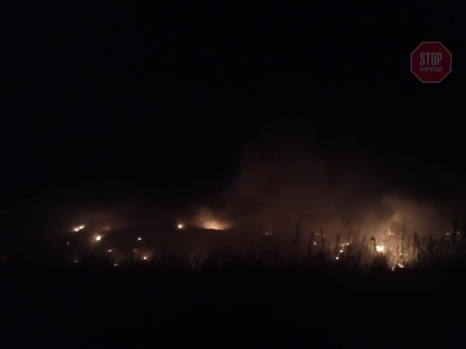 Пожежа на Грозинському сміттєзвалищі Фото: СтопКор