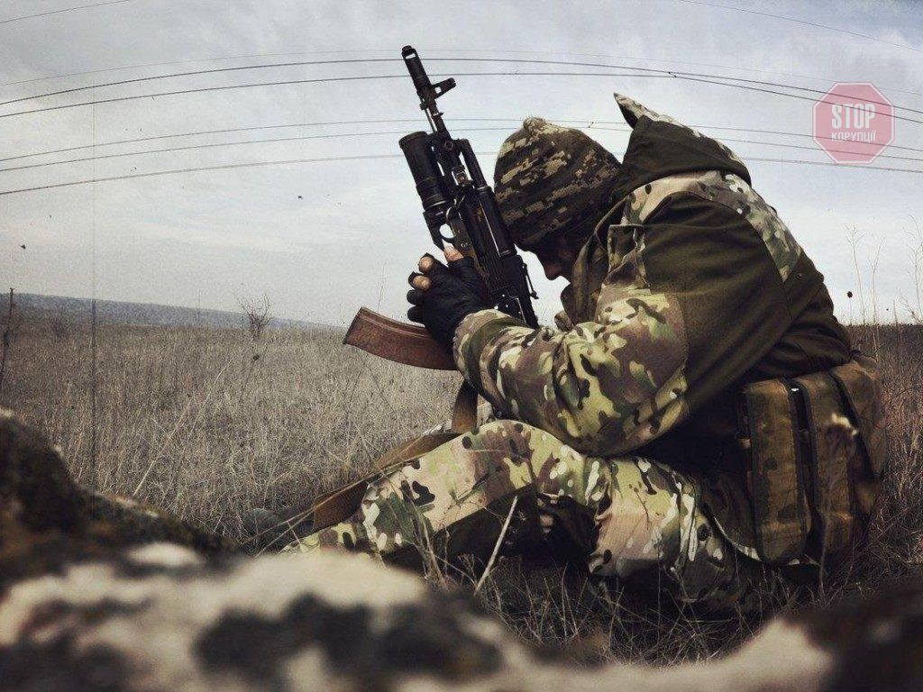  На Донбасі російські бойовики поранили українського військового  Фото: Штаб ООС