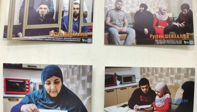 У НСЖУ відкрили фотовиставку «Громадянські журналісти важливі!»