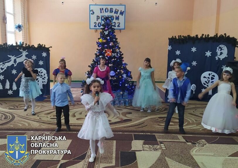 Прокурори привітали учнів Богодухівської спеціальної школи з Днем святого Миколая (ФОТО)