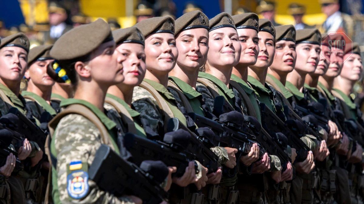  Вагітних та жінок з малолітніми дітьми також візьмуть на військовий облік Фото: Shutterstock
