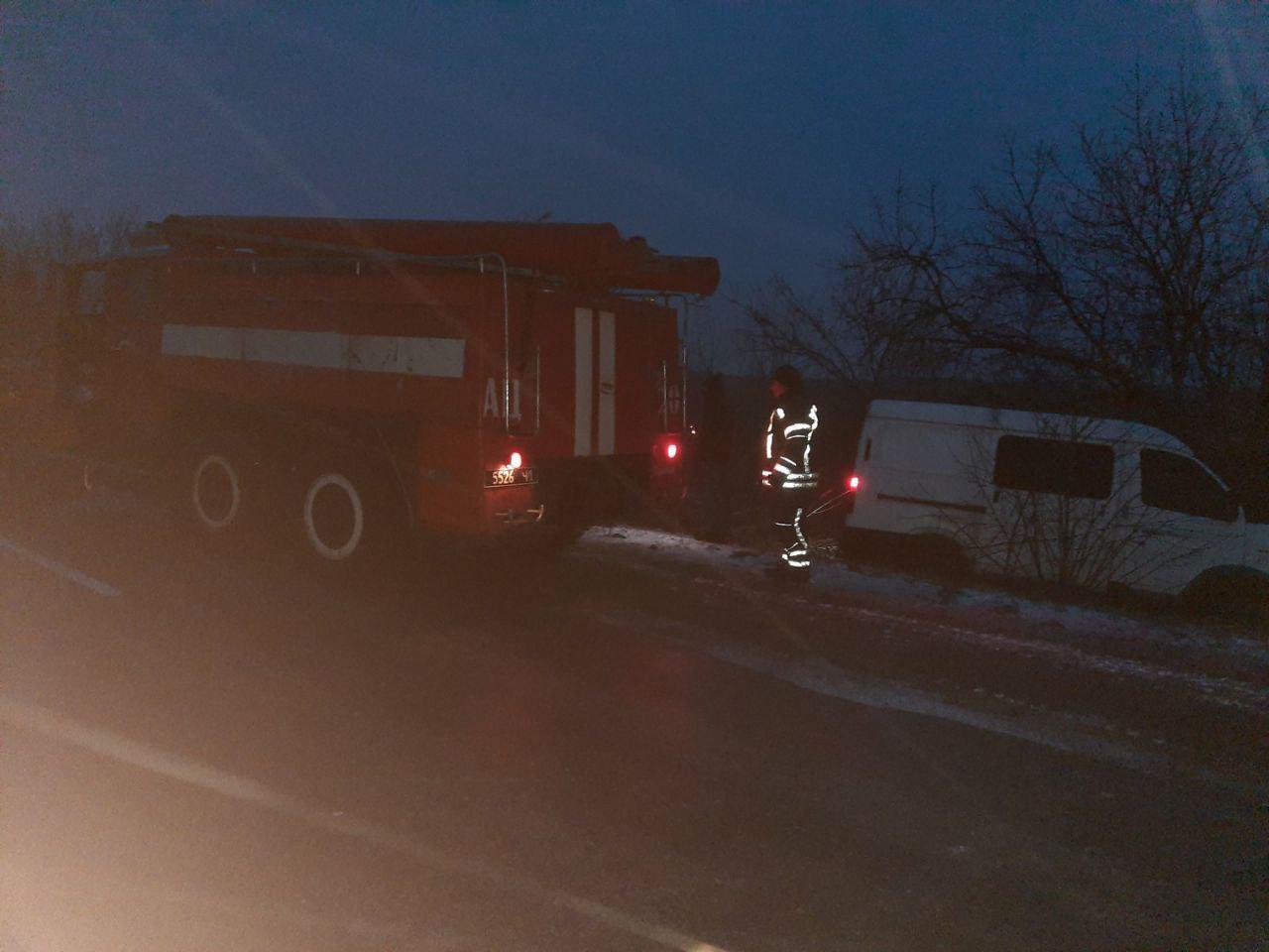 Запорізька область: внаслідок ускладнення погодних умов співробітники ДСНС Запорізької області врятували 35 людей