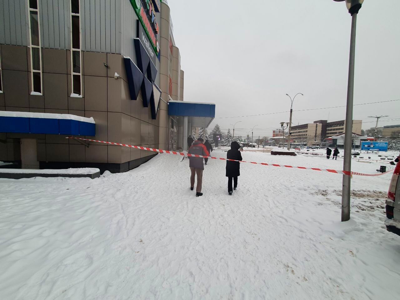 За фактом вибуху в торговому центрі у Чернівцях поліція відкрила кримінальне провадження