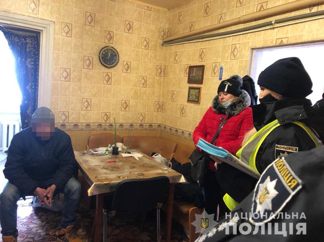На Житомирщині в одному з райцентрів  запрацювала мобільна група поліції з протидії домашньому насильству