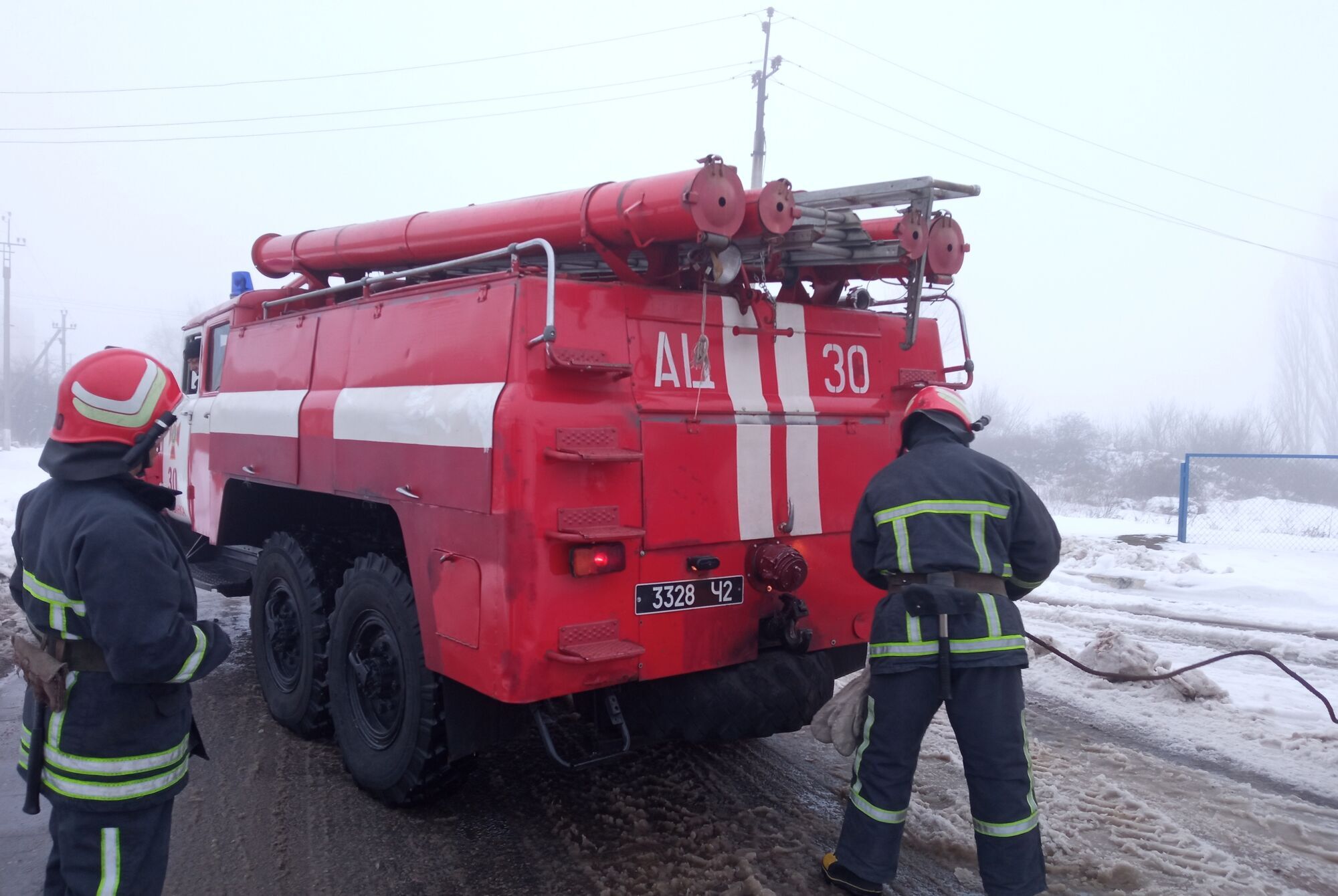 Кіровоградська область: бійці ДСНС 12 разів надавали допомогу водіям на складних ділянках доріг