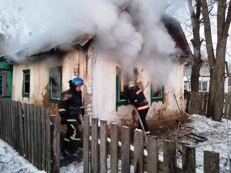 Житомирська область: під час пожежі в будинку вогнеборців виявили тіло літньої господині