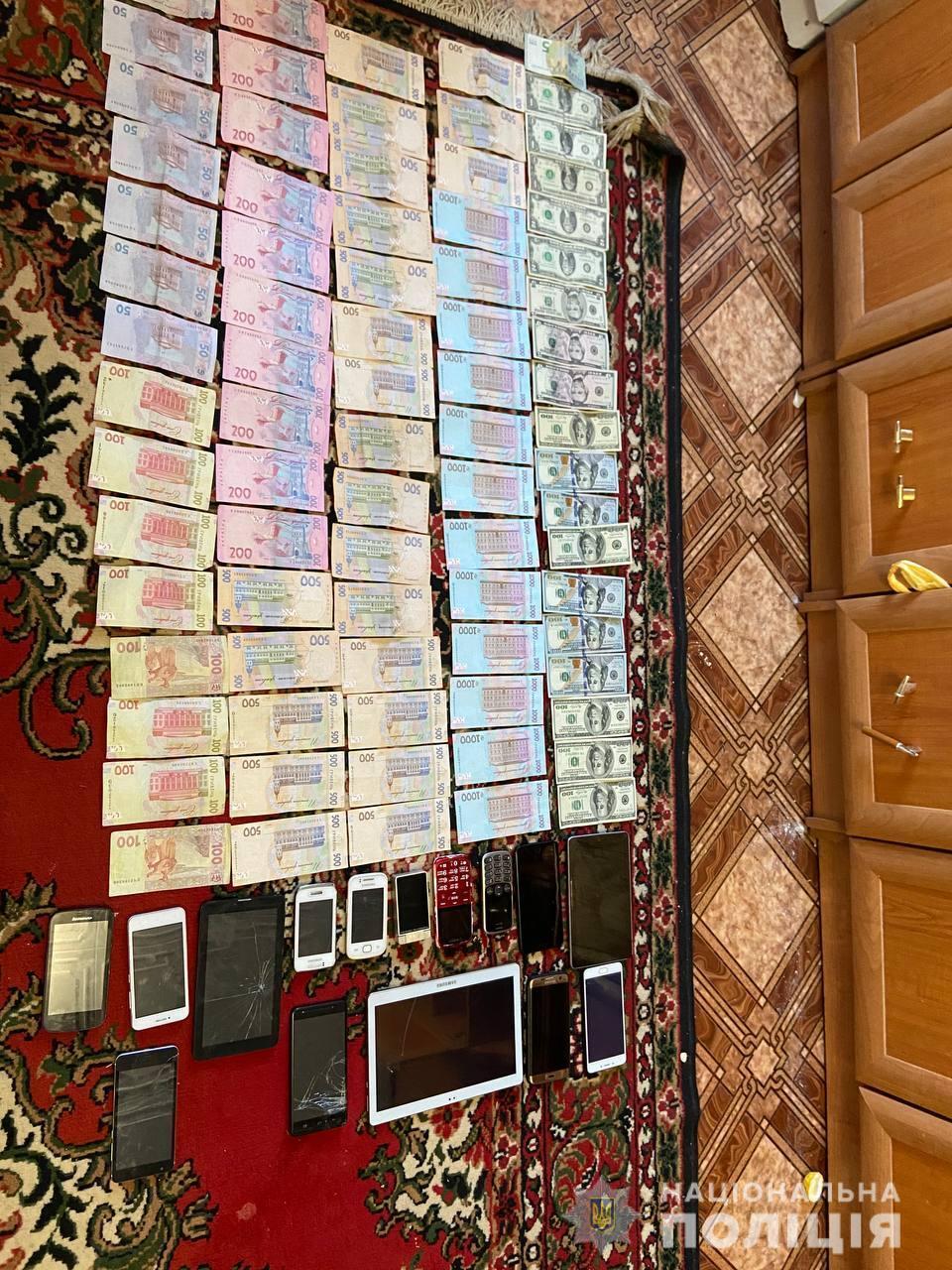 На Одещині правоохоронці викрили групу розповсюджувачів метадону