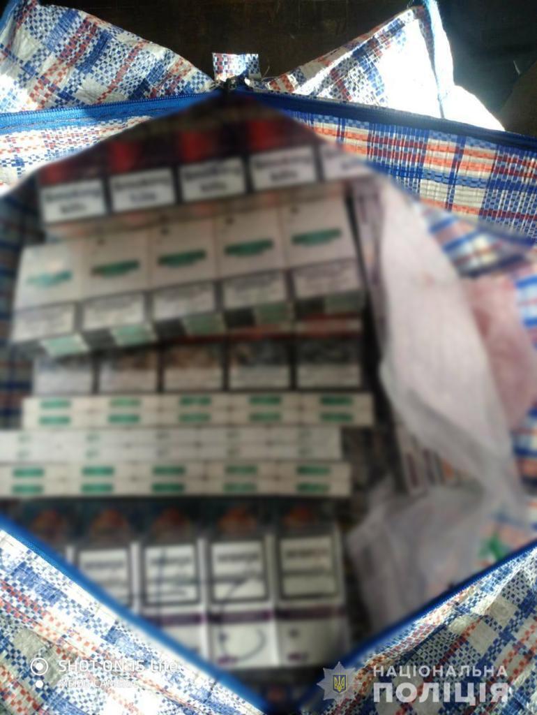В Одесі поліцейські притягують до відповідальності порушників правил торгівлі тютюновими виробами