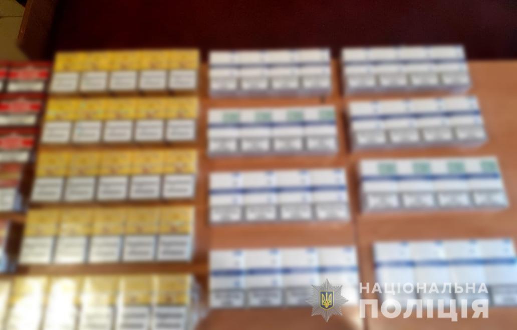 Поліцейські Одещини продовжують викривати порушників правил торгівлі тютюновими виробами