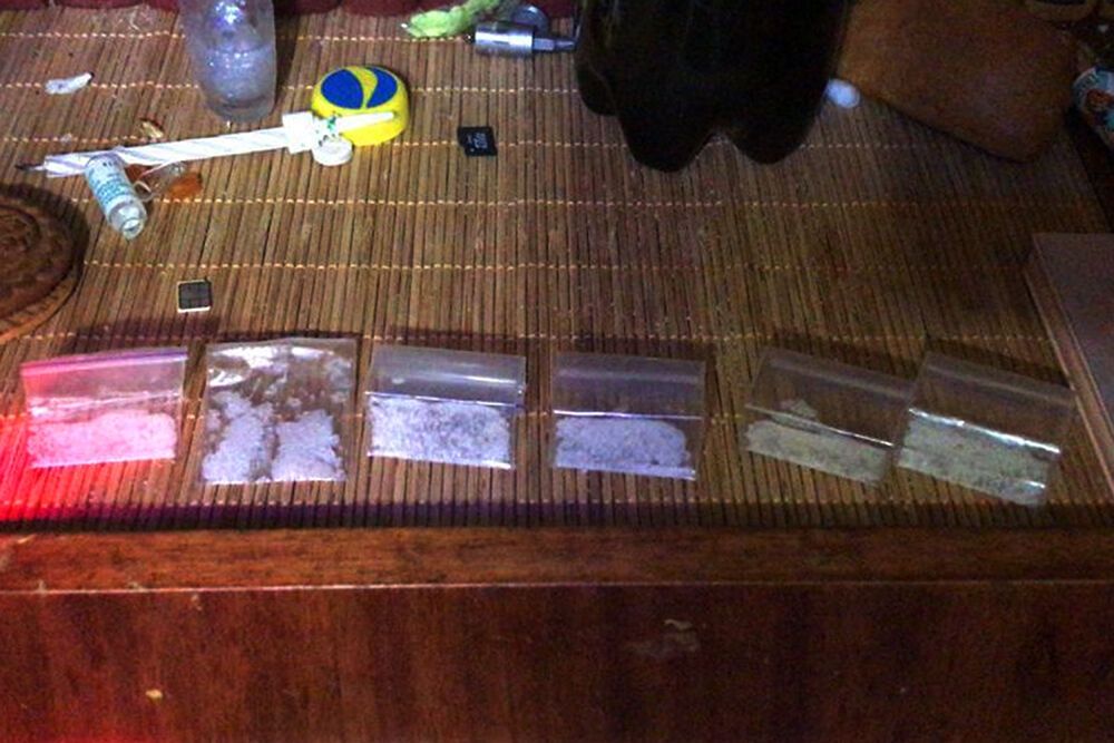 На Дніпропетровщині оперативники викрили групу наркоторговців