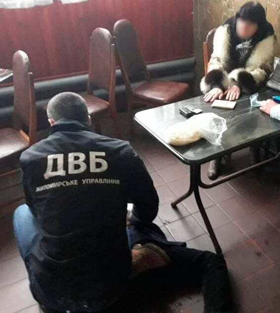 В Україну екстрадовано організатора житомирського наркоугруповання