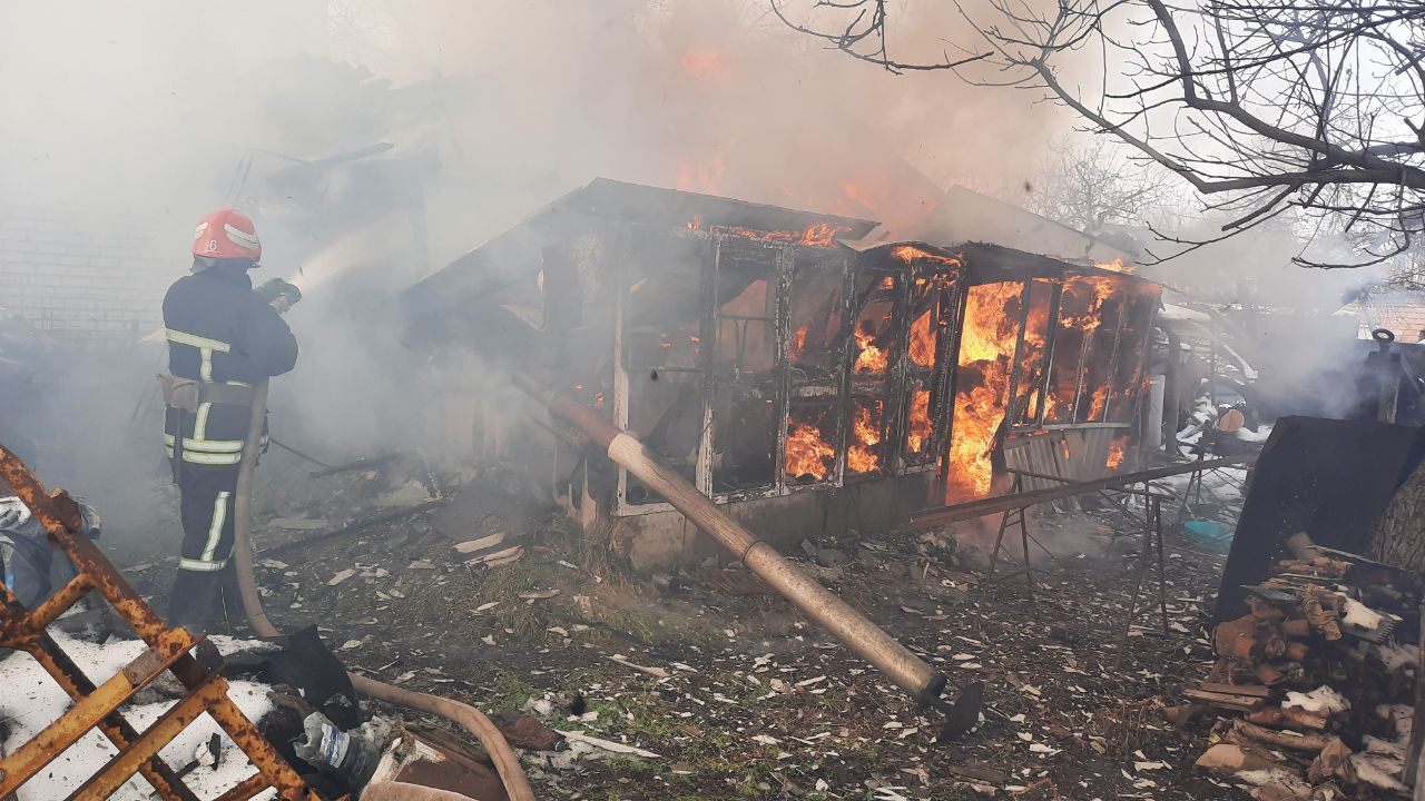 Кіровоградська область: минулої доби рятувальники ліквідували 4 пожежі у житловому секторі, на одній із яких загинули двоє громадянок